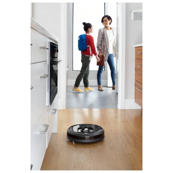 iRobot robot usisivač Roomba i7+ i7558 10