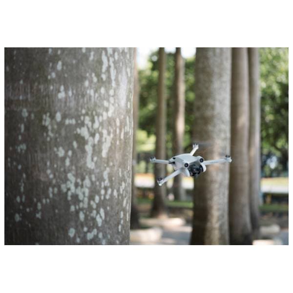 DJI Mini 3 Pro dron sa Smart daljinskim upravljačem 30
