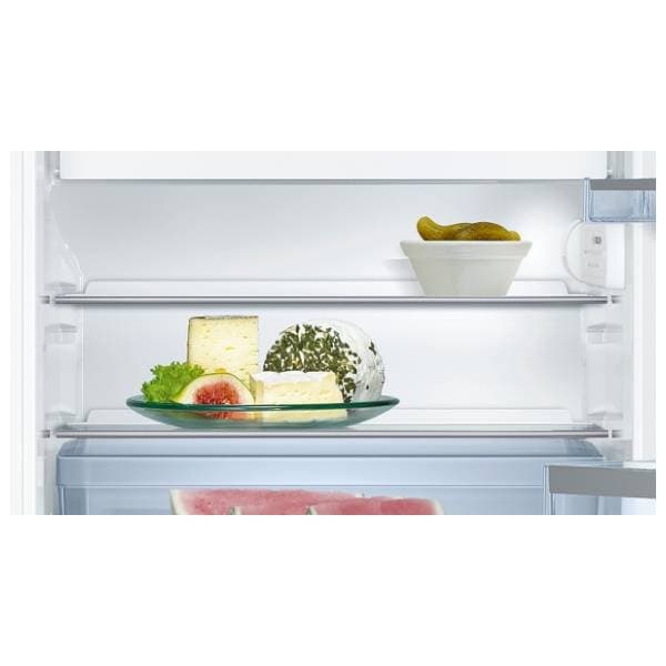 BOSCH ugradni frižider KUL15AFF0 2