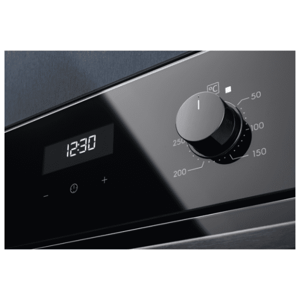 ELECTROLUX ugradna rerna EZF5C50Z 1