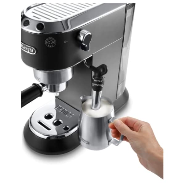 DeLonghi aparat za kafu EC685.BK 3