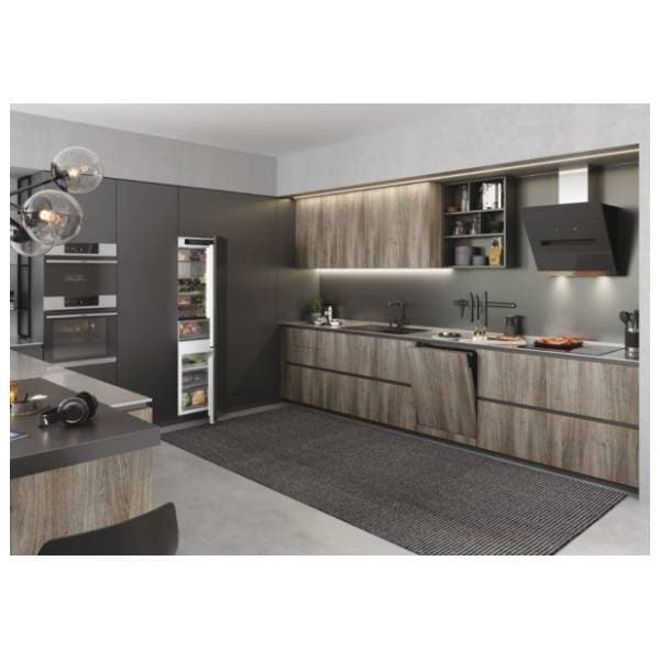 HAIER ugradni kombinovani frižider HBW5518E 9