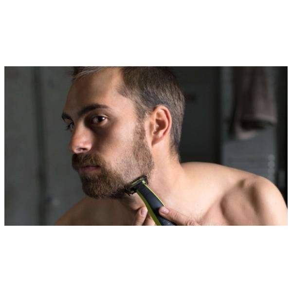 PHILIPS trimer OneBlade QP2520/30 9