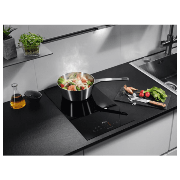 AEG ugradna ploča IKB32300CB 7