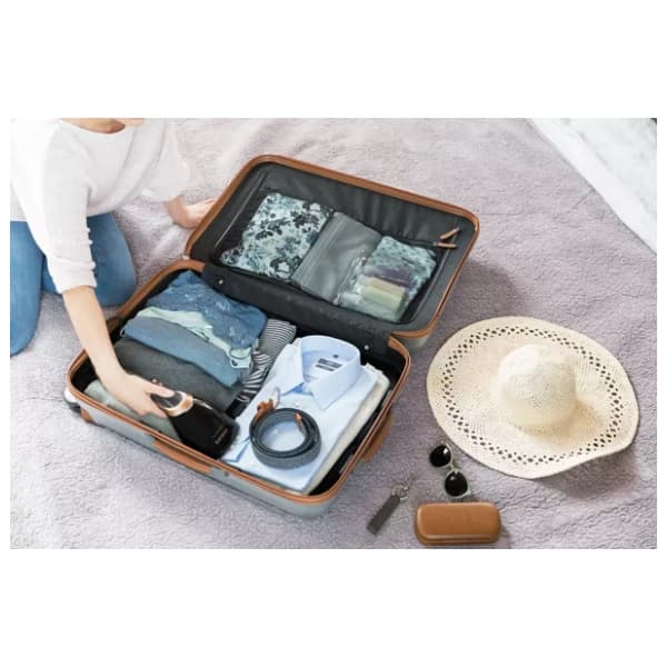 PHILIPS pegla za vertikalno peglanje GC362/80 7