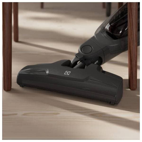 ELECTROLUX štapni usisivač ES31CB18GG 2