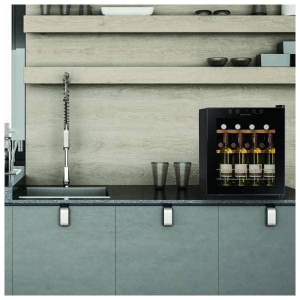 DUNAVOX vinska vitrina DXFH-16.46 2