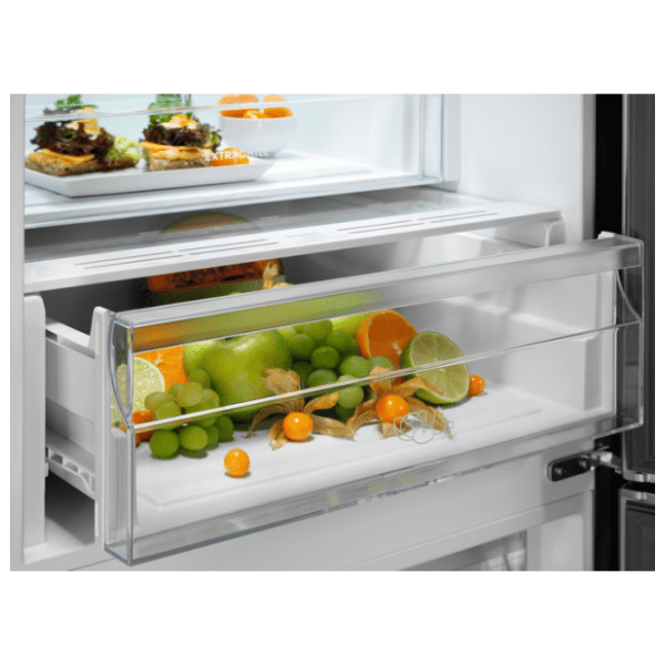 ELECTROLUX kombinovani frižider LNT5ME32U1 6