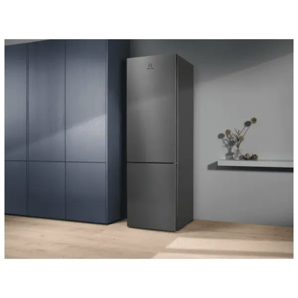 ELECTROLUX kombinovani frižider LNT5ME36U1 7