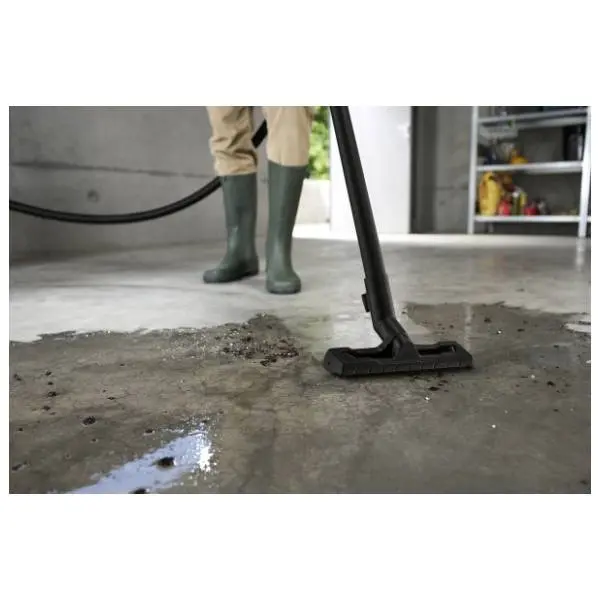 KARCHER usisivač za suvo i mokro usisavanje WD 3 3