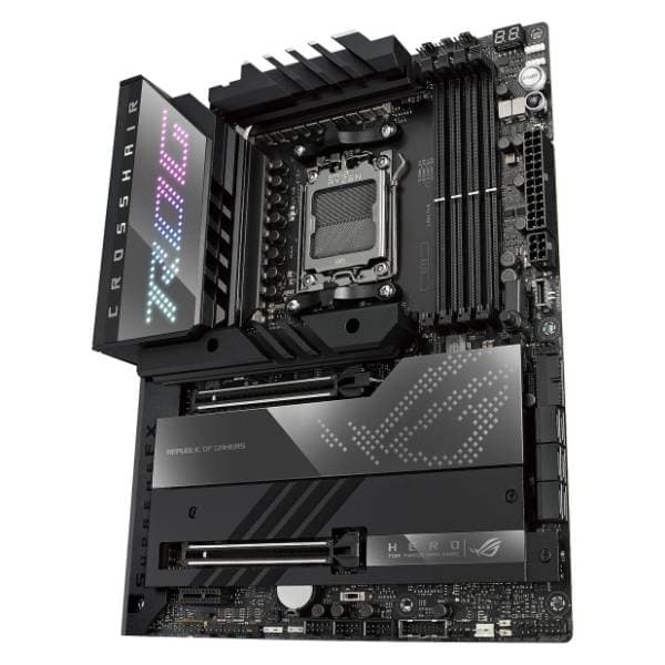 ASUS ROG CROSSHAIR X670E HERO matična ploča 2