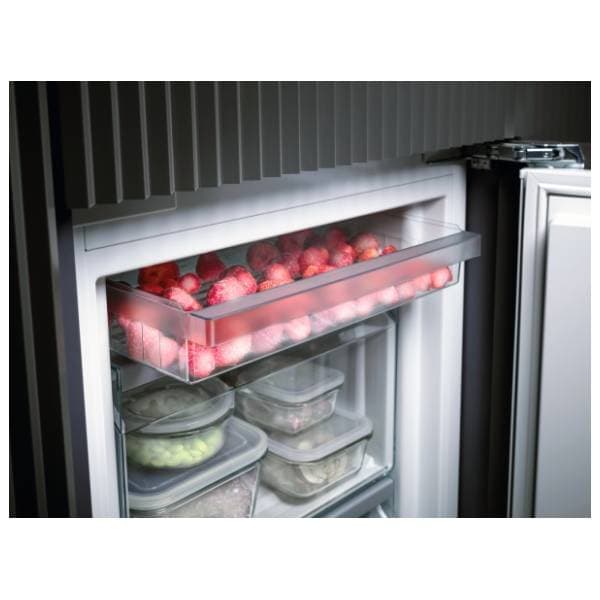 MIELE ugradni kombinovani frižider KFN 7714 F 9