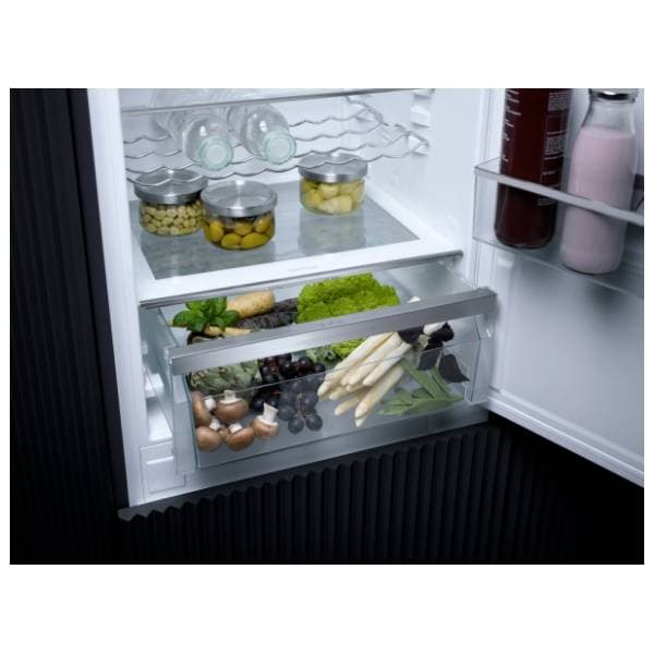 MIELE ugradni kombinovani frižider KFN 7734 D 6