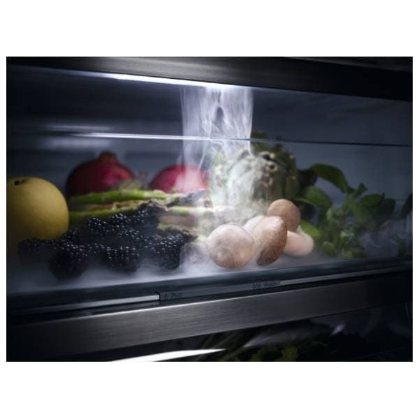 MIELE ugradni kombinovani frižider KFN 7795 D 11