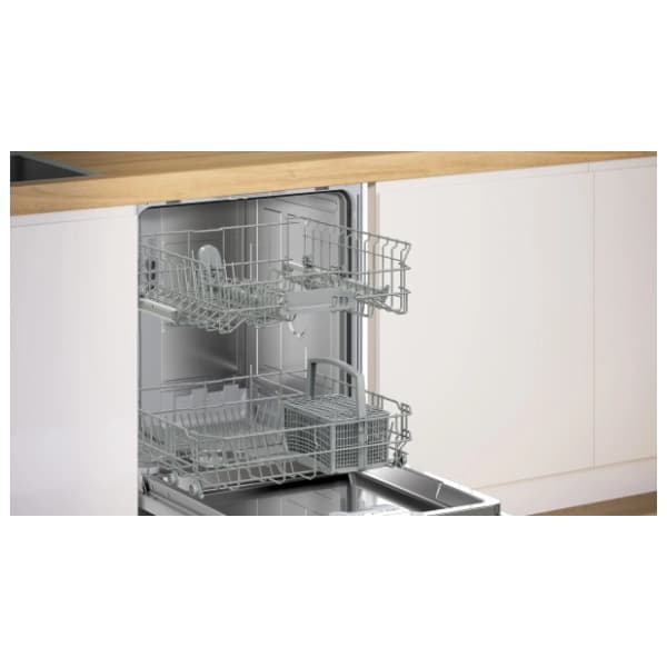 BOSCH ugradna mašina za pranje sudova SMV24AX04E 3
