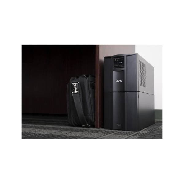 APC Smart 2200VA SMT2200IC UPS uređaj 2
