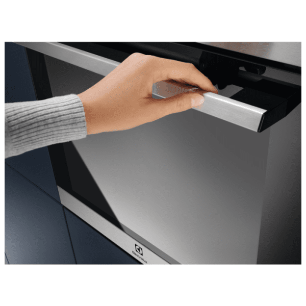 ELECTROLUX ugradna rerna EOH2H00BX 5