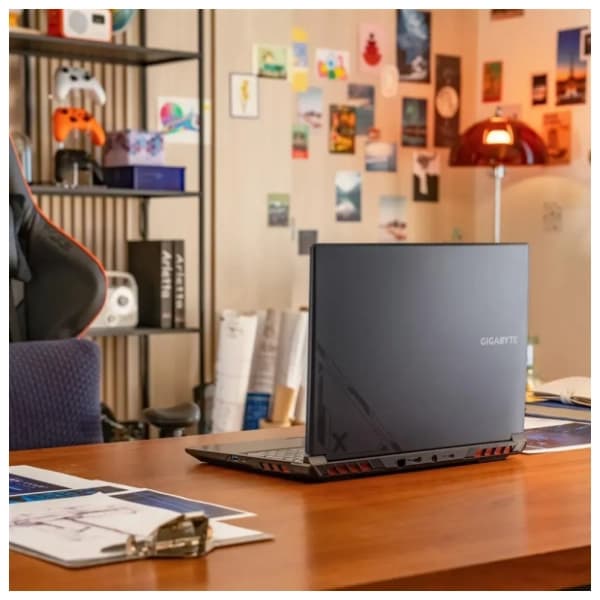 GIGABYTE laptop G6X 9MG 7/16/1TB/4050 8