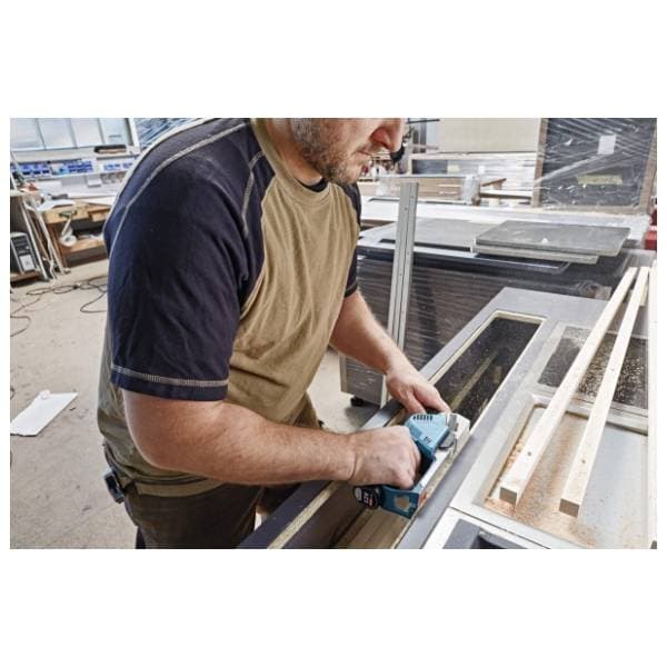 BOSCH GHO 12V-20 Solo aku rende 2