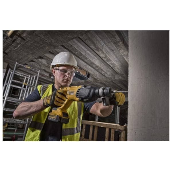 DeWALT DCH133M1 aku pneumatski čekić 2