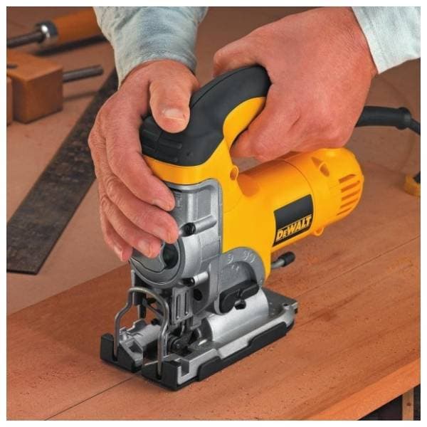 DeWALT DW331K ubodna testera 5