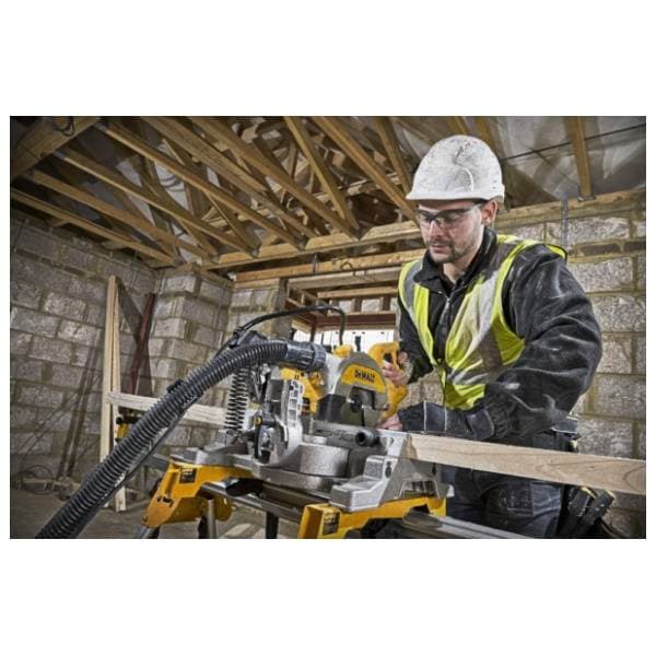 DeWALT DWS777 stona kružna testera 1