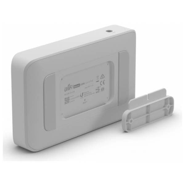 UBIQUITI USW-LITE-8-POE switch 1