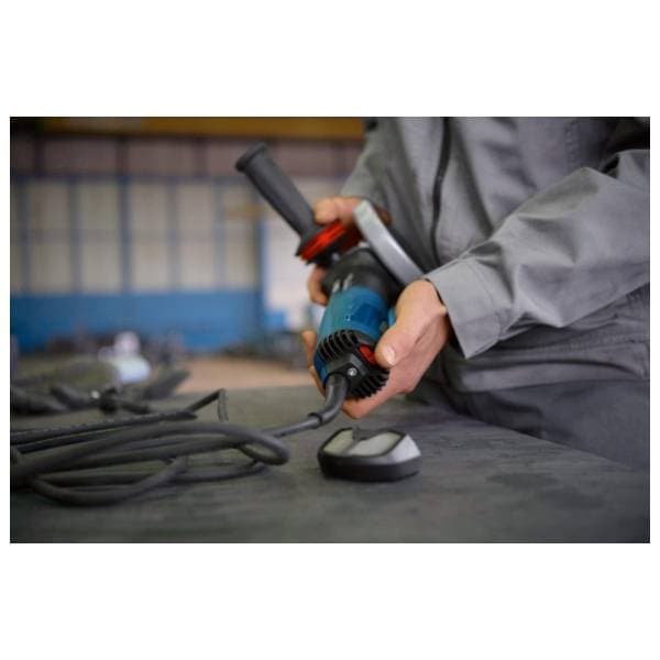 BOSCH GWS 17-125 S I 06017D0500 ugaona brusilica 1