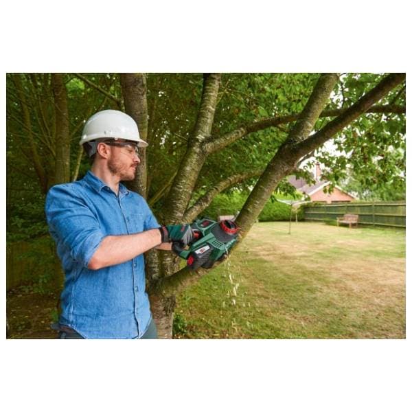 BOSCH UniversalChain 18 Solo aku lančana testera 2