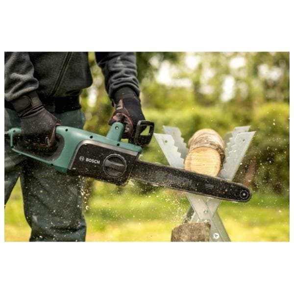 BOSCH UniversalChain 40 električna lančana testera 3