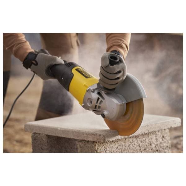 STANLEY FMEG232 ugaona brulilica 3