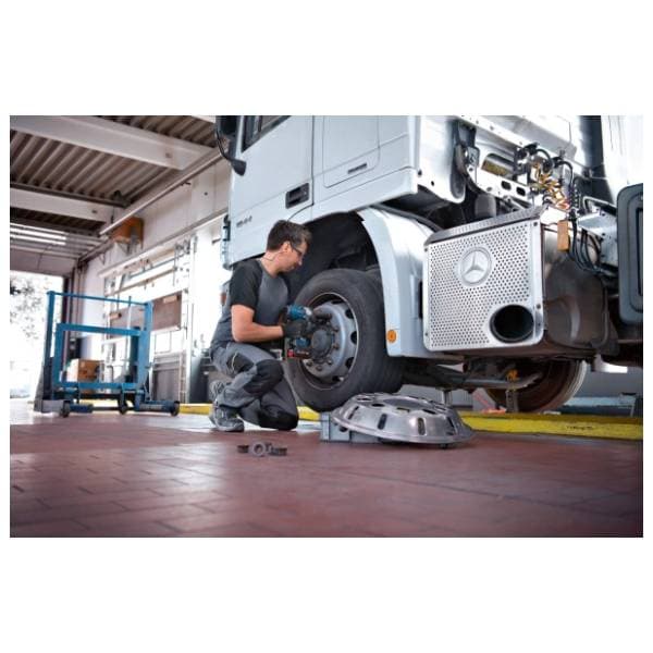 BOSCH GDS 18V-1050 H aku udarni odvrtač 2