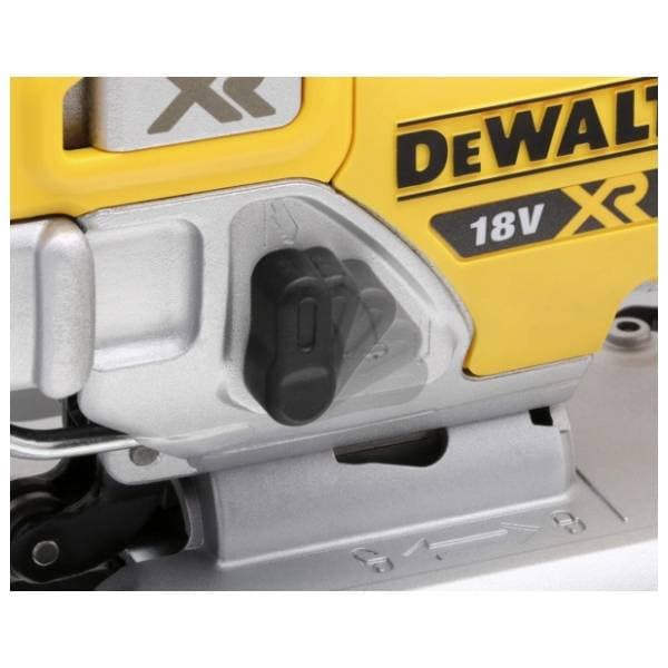 DeWALT DCS334NT Solo aku ubodna testera 1