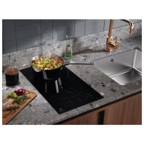 ELECTROLUX ugradna ploča LIT30231C 8