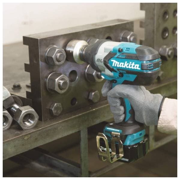 MAKITA DTW1001Z Solo aku udarni odvijač 2