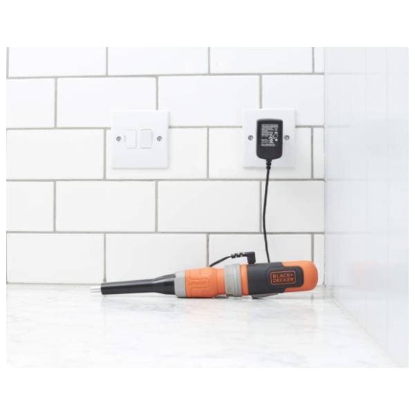 Black & Decker BCF603C aku odvijač 1