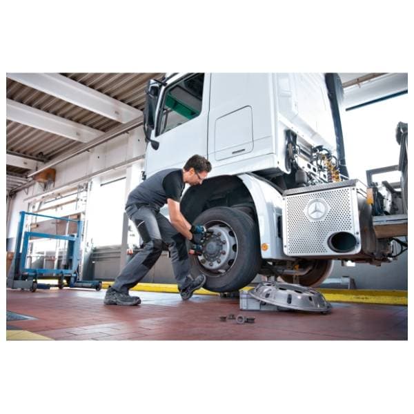 BOSCH GDS 18V-1050 H 06019J8502 aku udarni odvrtač 1