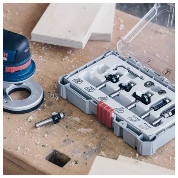 BOSCH komplet raznih glodala 15 komada 2607017472 3