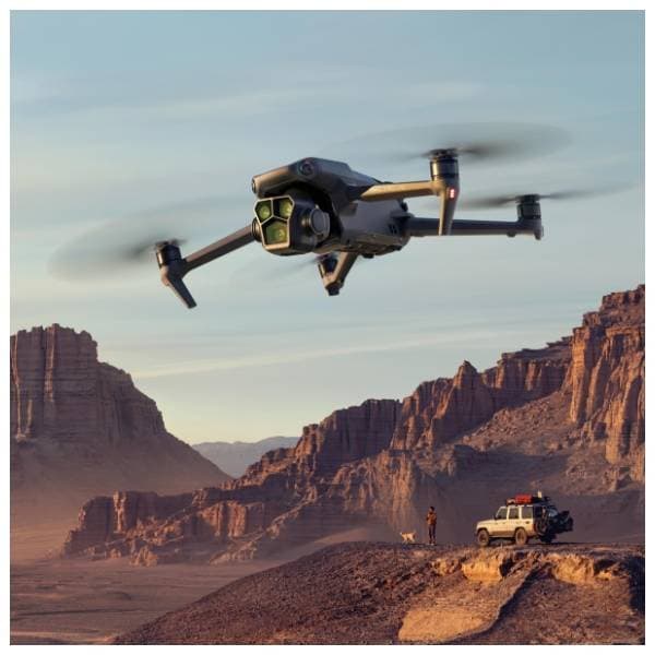 DJI Mavic 3 Pro Cine Premium Combo (DJI RC Pro) dron sa Smart daljinskim upravljačem 6