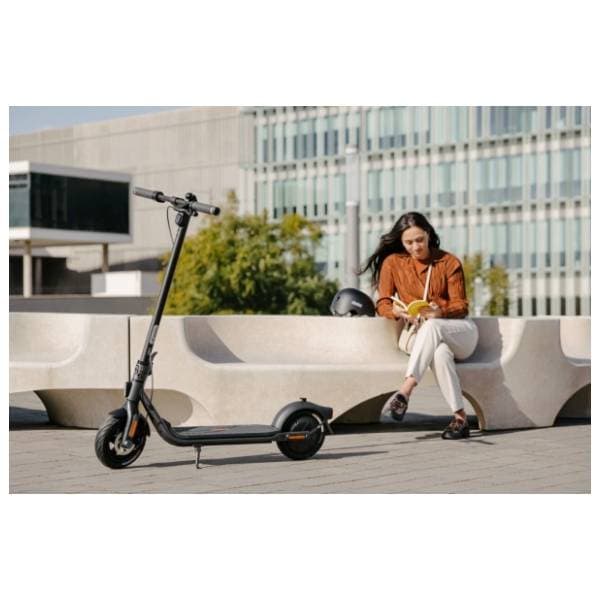 SEGWAY Ninebot KickScooter F2 E električni trotinet 7