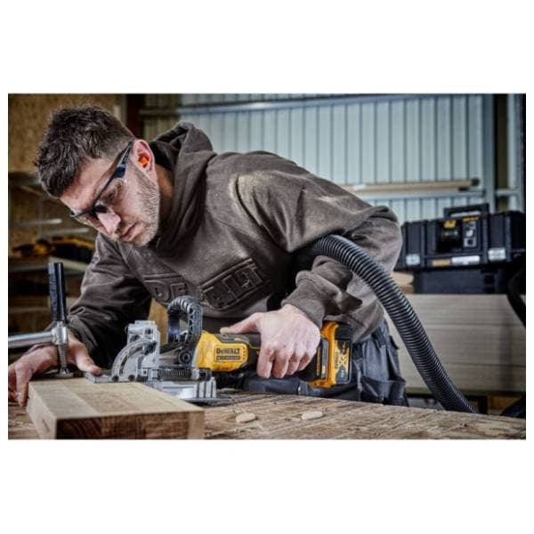 DeWALT DCW682NT Solo aku kekserica 6