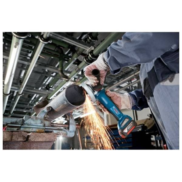 BOSCH GWS 18V-10 06019J4101 aku ugaona brusilica 2