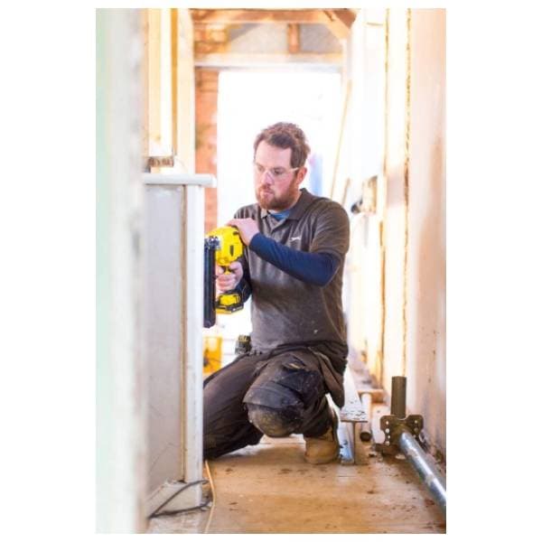 STANLEY FMC792B Solo aku pištolj za eksere 2