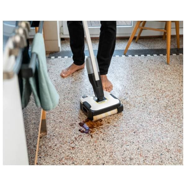 KARCHER ručni usisivač FC 2-4 1