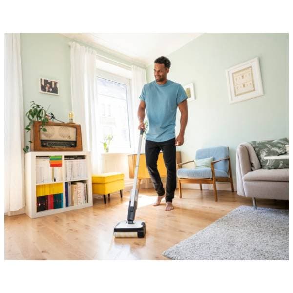 KARCHER ručni usisivač FC 2-4 10