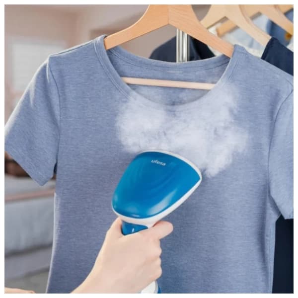 UFESA pegla za vertikalno peglanje GS1700 4