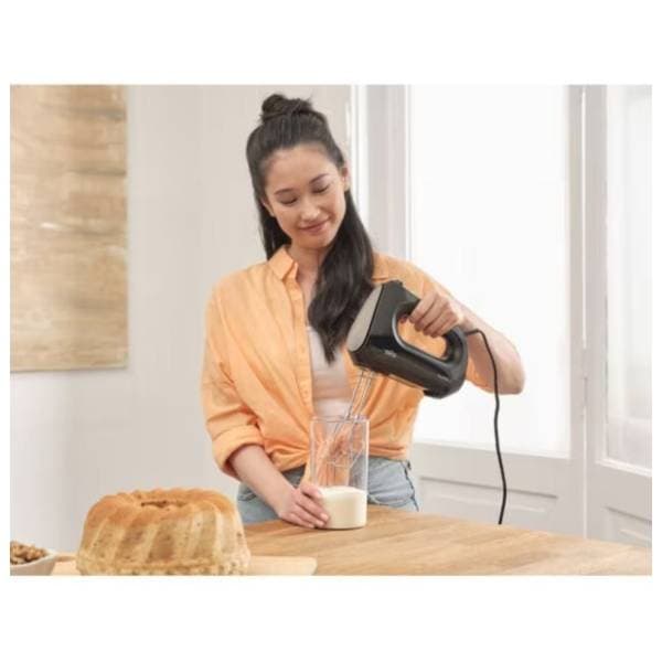 BRAUN ručni mikser HM2110BK 4