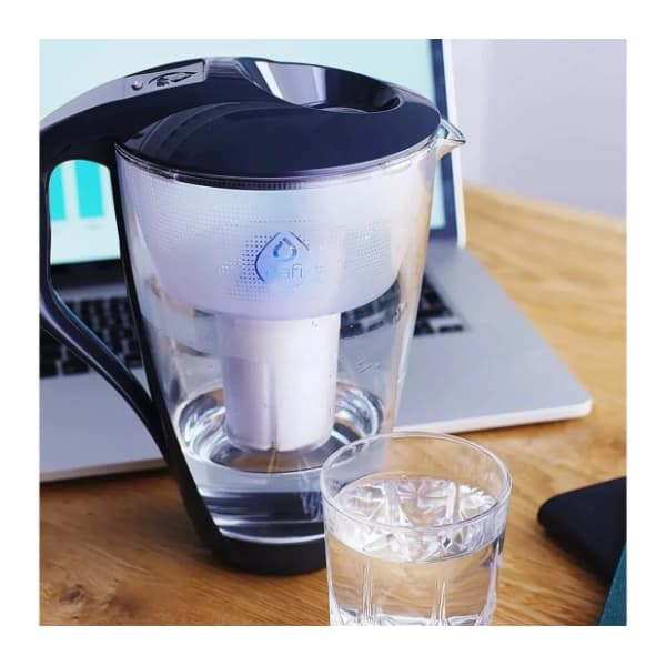 DAFI bokal za filtriranje vode Crystal LED crni 3