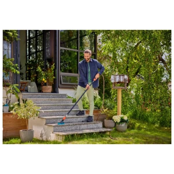 GARDENA CleanSystem Flex tvrda četka za pranje 2