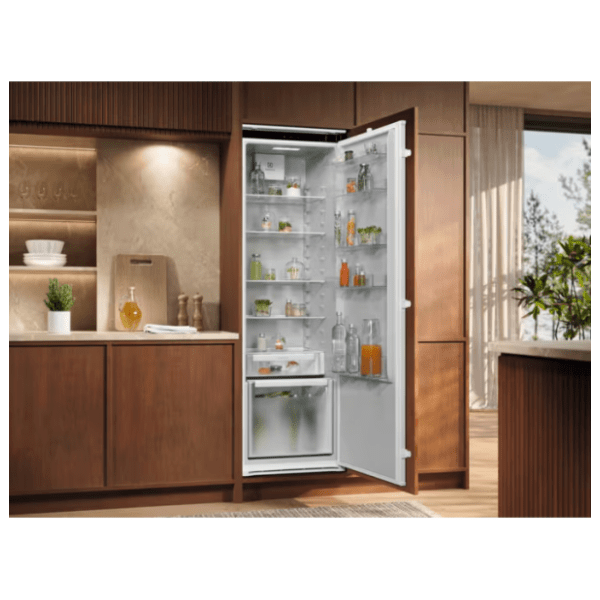 ELECTROLUX ugradni frižider ERD6DE18S1 3